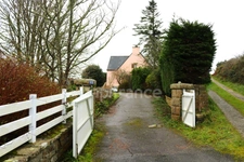 EXCLUSIVE Seaside property for sale, 10 rooms, CAMARET SUR MER (29) Currently a bed and breakfast, 320 m2