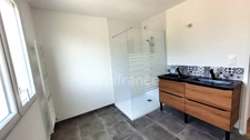 House for sale built in 2023. 5 rooms in Pleuven (29) with 4 bedrooms. Land area 474 m2