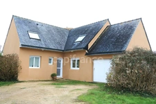 Maison à vendre 6 pièces PLOUHINEC (29) 107 m2, 4 chambres. Terrain 1526 m2