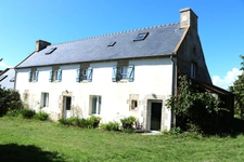 Property for sale 10 rooms PLOZEVET (29) 3 Gites 220 m2