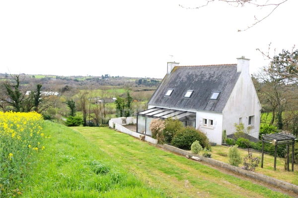 EXCLUSIVITE Maison à vendre 5 pièces PONT CROIX (29)  sans voisins.