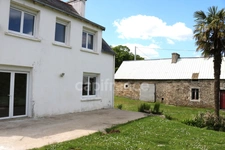Maison à vendre PLONEIS (29)110 m2 avec 4 chambres et dépendances