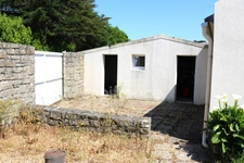 Belle néo bretonne à vendre LANDUDEC (29) Centre bourg 6 chambres sur 890 m2