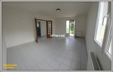 Maison à vendre 3 pièces Proche de MONTMOREAU SAINT CYBARD (16)