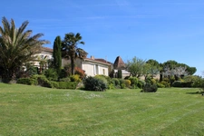 Maison en pierre rénovée – Belle vue sur la campagne
