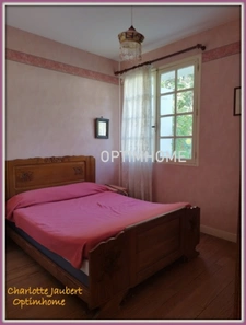 ensemble de 2 maisons en pierre + grange + grand terrain 