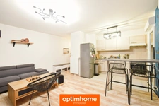 Appartement T3 avec balcon et parking couvert
