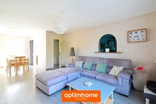 Bourgbarré(35) – Maison de 102 m² avec garage attenant et jardin
