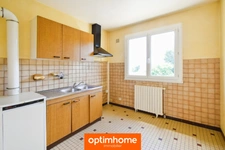 Maison à rénover avec grand terrain-CREVIN