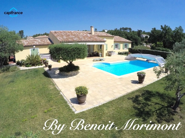 Dpt Var (83), à vendre TRANS EN PROVENCE maison P8 de 186 m² - Terrain de 2 000,00 m² - Plain pied