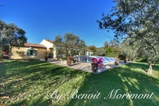 Dpt Var (83), à vendre TRANS EN PROVENCE maison P8 de 186 m² - Terrain de 2 000,00 m² - Plain pied