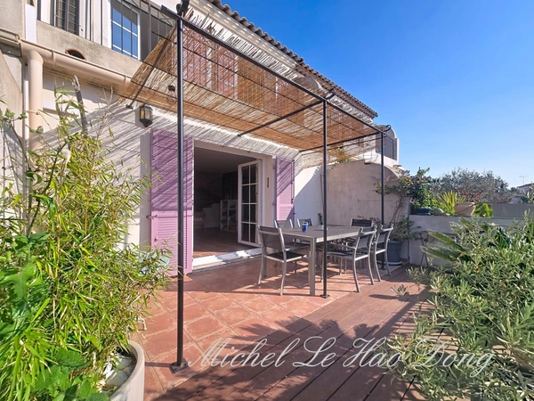 Maison en marina de type P4 en duplex à vendre à Aigues-Mortes (30220)