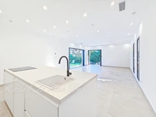 House for sale 5 rooms NIMES (30)