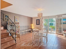 Charmante marina avec 03 chambres en duplex à vendre à Aigues-Mortes (30220)