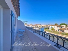 Superbe marina en triplex avec 03 chambres à AIGUES MORTES (30)