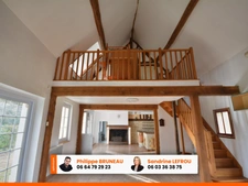 Belle longère de 245m2 habitables avec 8 pièces dont 5 chambres sur un terrain clos de 2400m2 + dépendances.