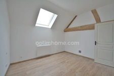 Ancienne Grange de 205m2 habitables / 7 Pièces / 4 chambres / 508m2 de terrain plat  