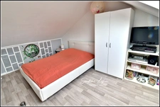 Maison sur sous-sol total - 6 pièces - 4 chambres + 1 bureau - 100m2 habitables sur 1225m2 terrain  - DPE D