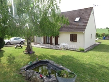 À Bréval : Maison de 5 Pièces - 4 chambres avec Vue Imprenable sur la Campagne, à Proximité de la Gare !