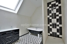 Ancienne Grange de 205m2 habitables / 7 Pièces / 4 chambres / 508m2 de terrain plat  