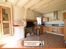 Maison Familiale ATYPIQUE en pierres située entre Chalon sur Saône et Beaune dans un havre de paix de 1700m2 et plus