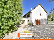 Maison familiale de 4/5 chambres avec beaucoup de potentiel à Virey le Grand