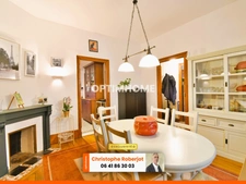 Maison de ville de 160m2 avec de beaux volumes et un intérieur ambiance COTTAGE