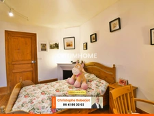 Maison de ville de 160m2 avec de beaux volumes et un intérieur ambiance COTTAGE