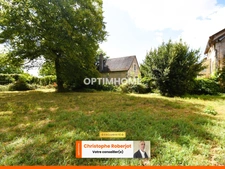 Maison + dépendances avec énorme potentiel à Fontaines sur 1 hectare de terrain clos et arboré