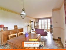 Maison de 6 pièces avec du potentiel sur un terrain de 1156m2