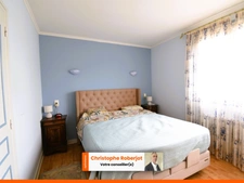 Maison de 4 chambres à Givry avec piscine sur terrain paysagé de 1800m2