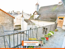 Joli appartement de 60m2 atypique au calme tout en étant au centre-ville de CHALON SUR SAONE (71)