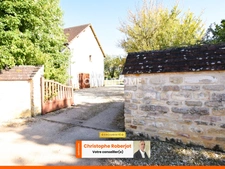 Maison familiale de 4/5 chambres avec beaucoup de potentiel à Virey le Grand