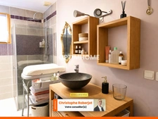 Jolie maison de plain-pied de 100m2 sur un terrain clos de 1100m2: calme et proximité de tout
