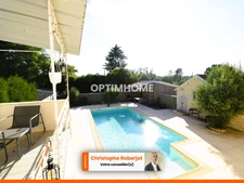 Atypique - Maison de ville et ses dépendances sur 1140 m2 de terrain à CHALON SUR SAONE  