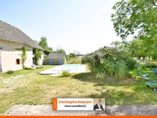 Maison Familiale ATYPIQUE en pierres située entre Chalon sur Saône et Beaune dans un havre de paix de 1700m2 et plus