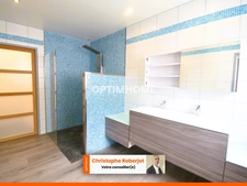 JOLI POTENTIEL pour ce Duplex en HYPER CENTRE VILLE, avec possibilité de 4 chambres et immédiatement disponible !!