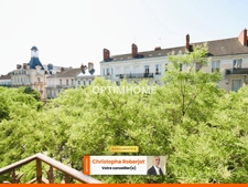 Appartement Hausmannien de 79m2 avec balcon et vue sur Chalon