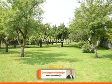 Opportunité: Joli terrain de 1 176,00 m² avec son verger et au calme à ALLERIOT (71)