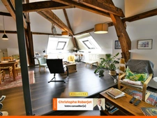 Rare à Chalon - Lumineux Appartement Atypique de 143m2 avec une magnifique pièce de vie et 4/5 chambres