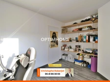 Maison de plain pied avec 3 chambres posée sur 1000m2 - RT 2012