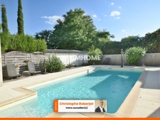 Atypique - Maison de ville et ses dépendances sur 1140 m2 de terrain à CHALON SUR SAONE  