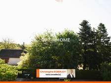 Belle maison de 320m2 au sol sur 1700m2 de terrain clos et piscinable aux portes de Chalon sur Saône