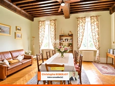 Superbe appartement d'exception avec place de parking au coeur du quartier historique de Chalon sur Saône