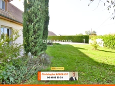 La quiétude aux portes de tout pour cette jolie maison de 152m2 avec 4 chambres !!