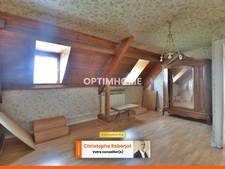 RARE dans la Côte Chalonnaise: Maison de 243 m2 habitable dans un parc arboré de 5000m2  