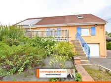 Agréable Maison avec de grands volumes à MESSEY SUR GROSNE (71)