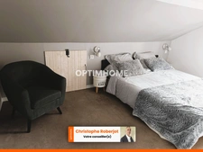 Atypique - Maison de ville et ses dépendances sur 1140 m2 de terrain à CHALON SUR SAONE  