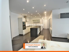 JOLI POTENTIEL pour ce Duplex en HYPER CENTRE VILLE, avec possibilité de 4 chambres et immédiatement disponible !!