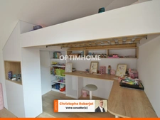 JOLI POTENTIEL pour ce Duplex en HYPER CENTRE VILLE, avec possibilité de 4 chambres et immédiatement disponible !!